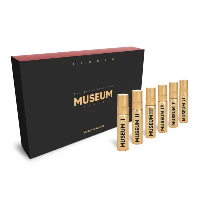 Museum Travel Set